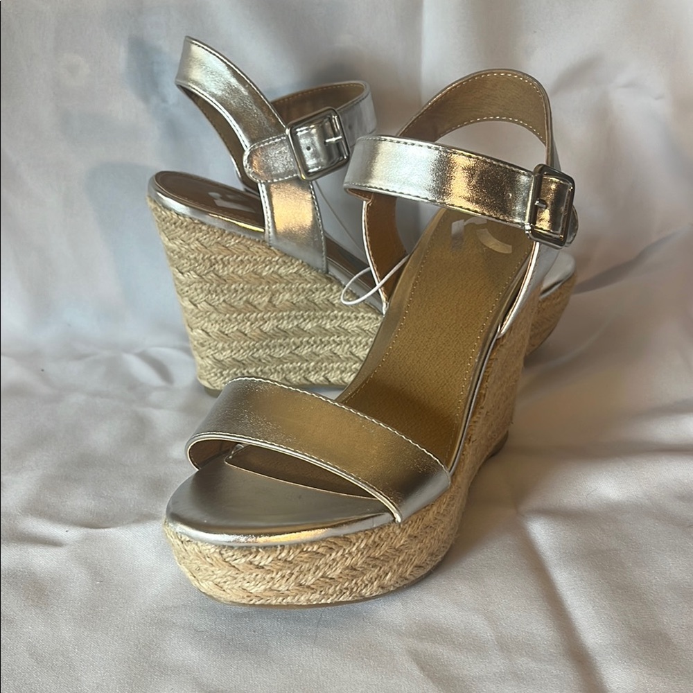Women's Silver Wedge Sandals NEW
